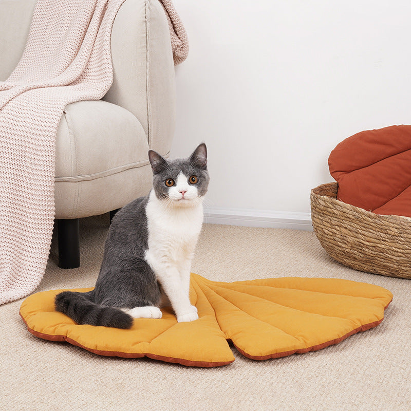 Leaf Shape Soft Dog Bed Mat Soft Crate Pad Machine
