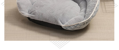 Warm Semi-circular Semi-enclosed Dog Bed