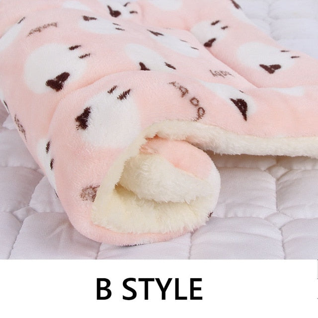 Soft Flannel Thickened Pet Soft Fleece Pad Blanket Bed Mat - Dog Bed Supplies
