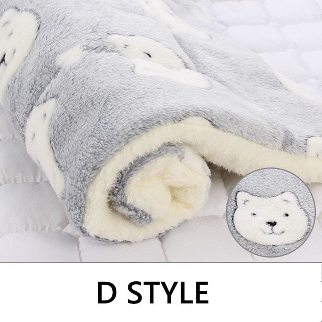 Soft Flannel Thickened Pet Soft Fleece Pad Blanket Bed Mat - Dog Bed Supplies