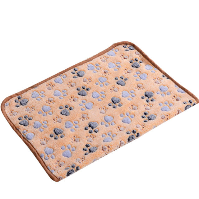 Winter Warm Dog Squirrel Bed Mat