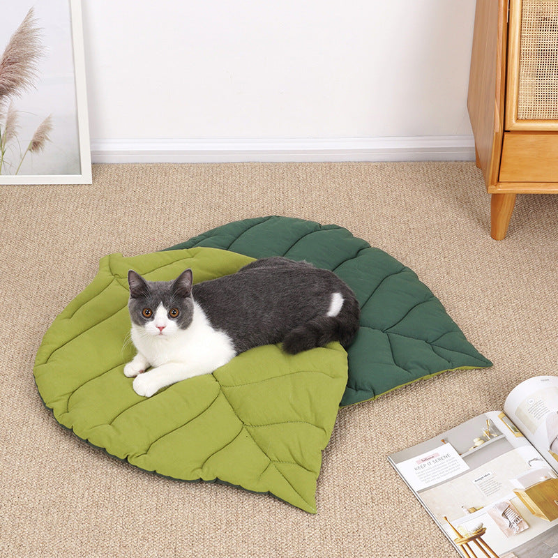 Leaf Shape Soft Dog Bed Mat Soft Crate Pad Machine