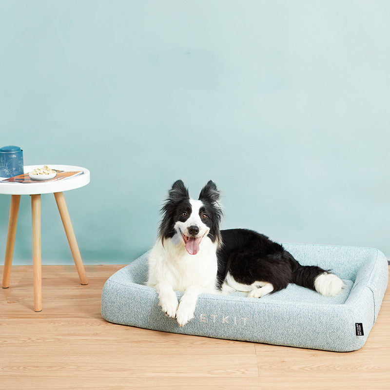 Removable and washable dog bed to keep warm in winter
