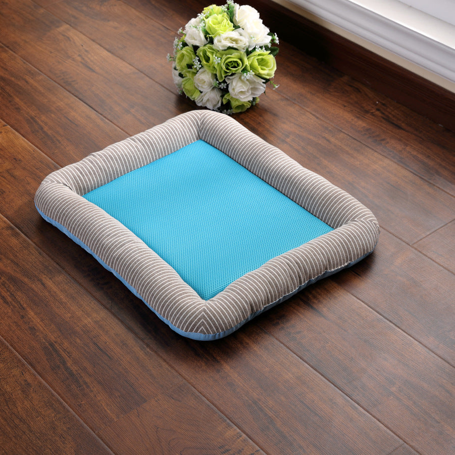 Dog Cooling Mat Light Comfortable Summer Sleeping Pad