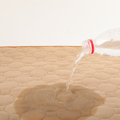 The Floor Mat Is Waterproof And Easy To Clean