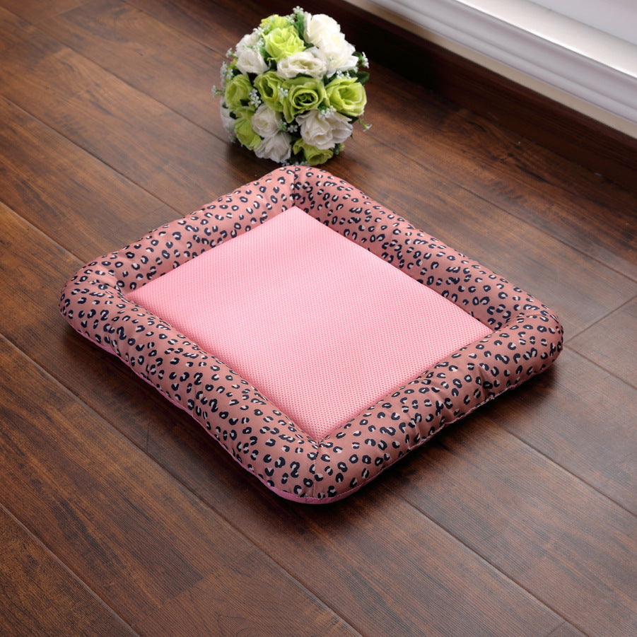 Dog Cooling Mat Light Comfortable Summer Sleeping Pad