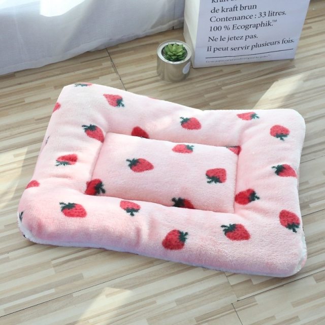 Breathable Cat Bed Square Pet Mat Coral Fleece Bed